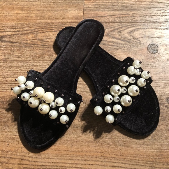 Slippers….Velvety Pearl slipper slides !!! - Picture 2 of 2